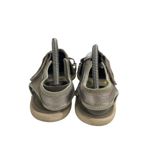 Ecco Womens  Size 6 Silver Leather Strappy Open-Toe Sandals shoes - Picture 4 of 7